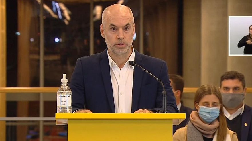 Larreta recurrirá a la Justicia por las clases presenciales y Macri trata de "inepto" al Gobierno