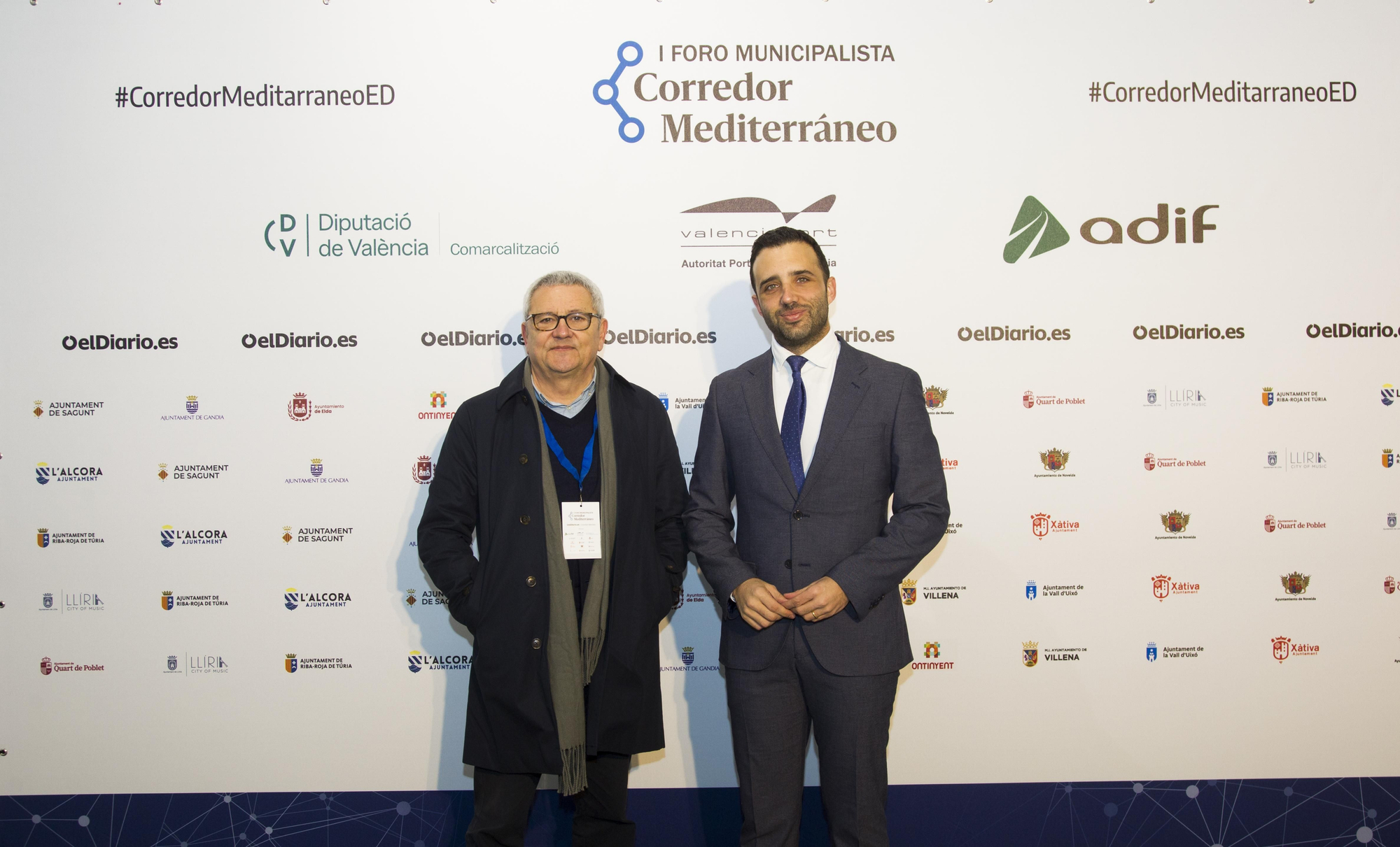 Adolf Beltran junto al alcalde de Sagunt, Darío Moreno.