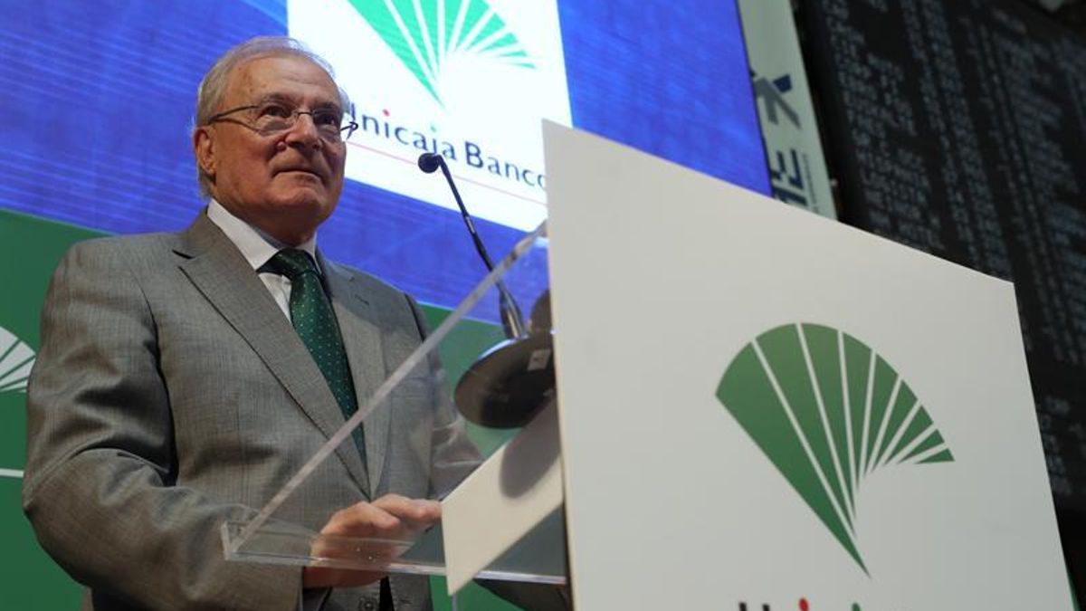 Unicaja sitúa su capital en 1.610 millones con ejercicio total de suscripción