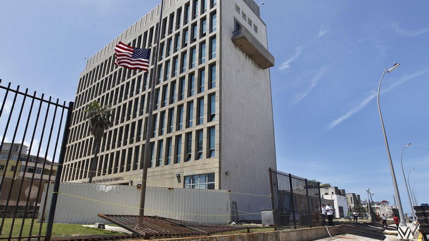 La Embajada de EE.UU. en Cuba reanuda en mayo la tramitación de visas de migrante