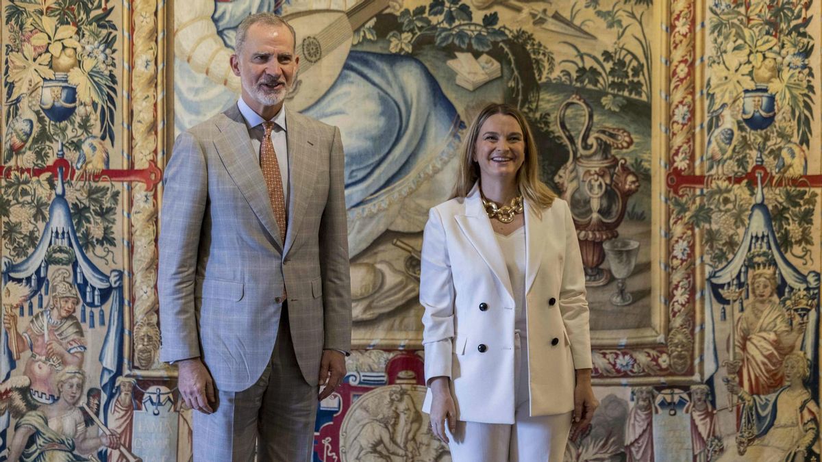 Prohens reivindica ante el rey su política de vivienda y de "contención" turística pese a la creciente presión sobre Balears