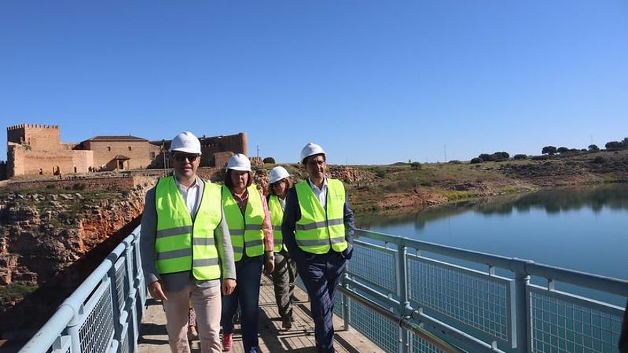 La modernización del regadío del Estrecho de Peñarroya minimizará el uso del agua y utilizará energías limpias