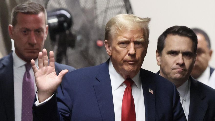 El exeditor del tabloide 'The National Enquirer' afirma que encubrió otros escándalos sexuales de Trump