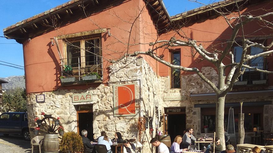 La COVID en Navacerrada: el pueblo con más contagios tras hacer caja con los turistas