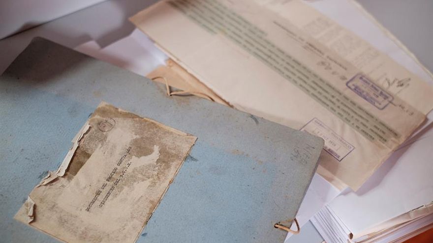 Documentos de la Fundación Juan Negrín recuperados en Las Palmas de Gran Canaria de la casa en París del último presidente del Gobierno de la II República