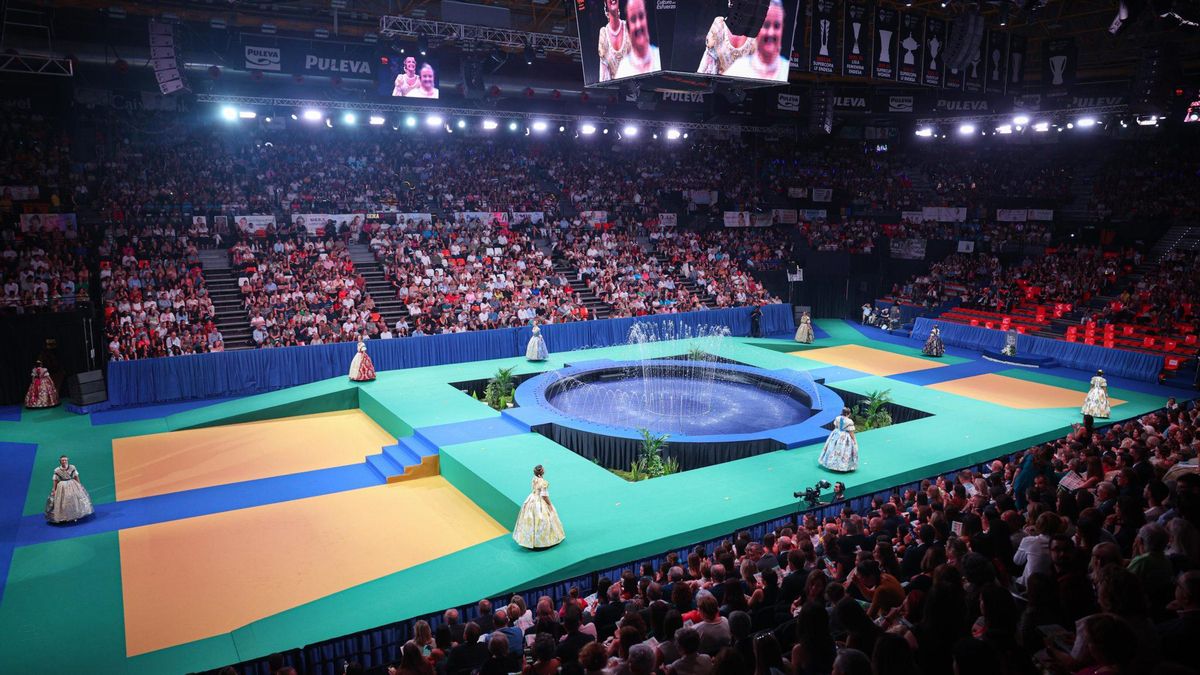 El Ayuntamiento triplica hasta los 340.000 euros el coste del acto la preselección de las falleras mayores de Valencia