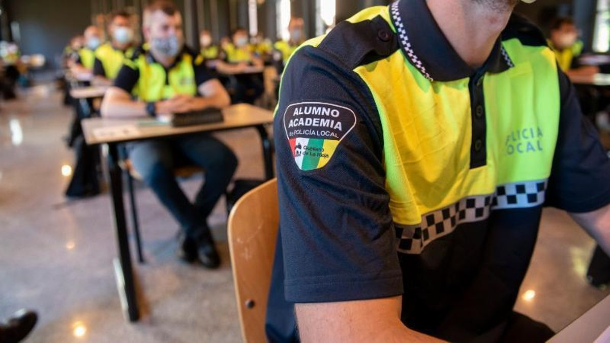 Una filtración obliga a cambiar el cuestionario de personalidad en las oposiciones de Policía Local en La Rioja días antes del examen