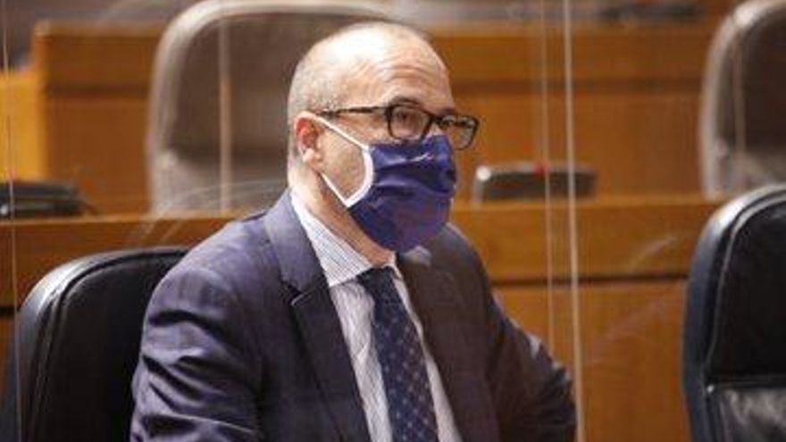 Condena a Educación: 33 días de indemnización para un profesor por cada uno de los 19 años que trabajó como interino