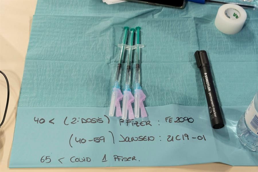 Anotaciones en la campaña de vacunación 24 horas