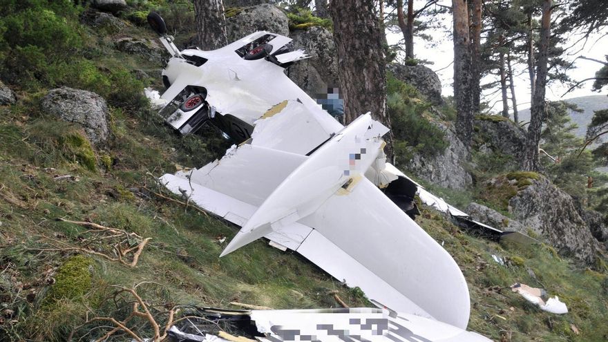 Muere un matrimonio de Ponferrada al estrellarse la avioneta en que volaban de regreso al aeropuerto de León