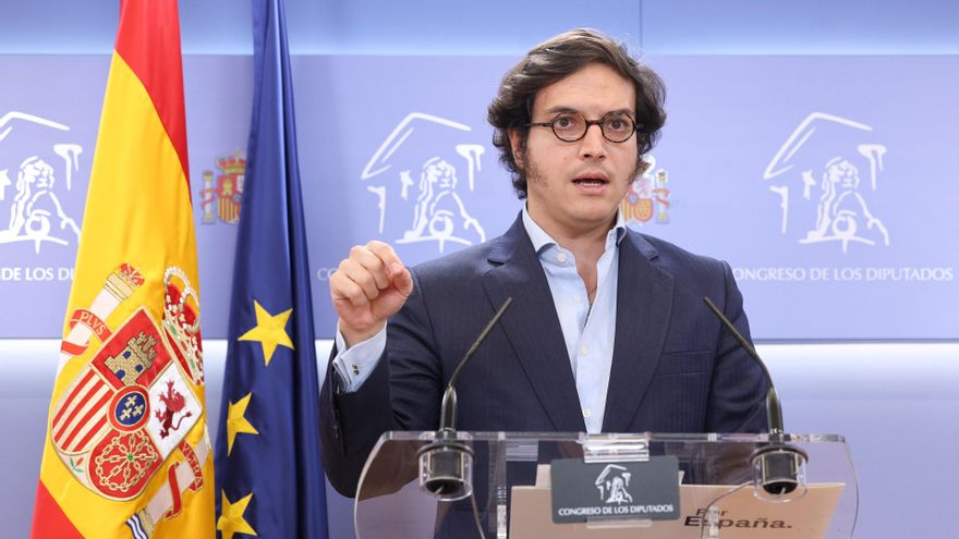Archivo - José María Figaredo, en una rueda de prensa en el Congreso