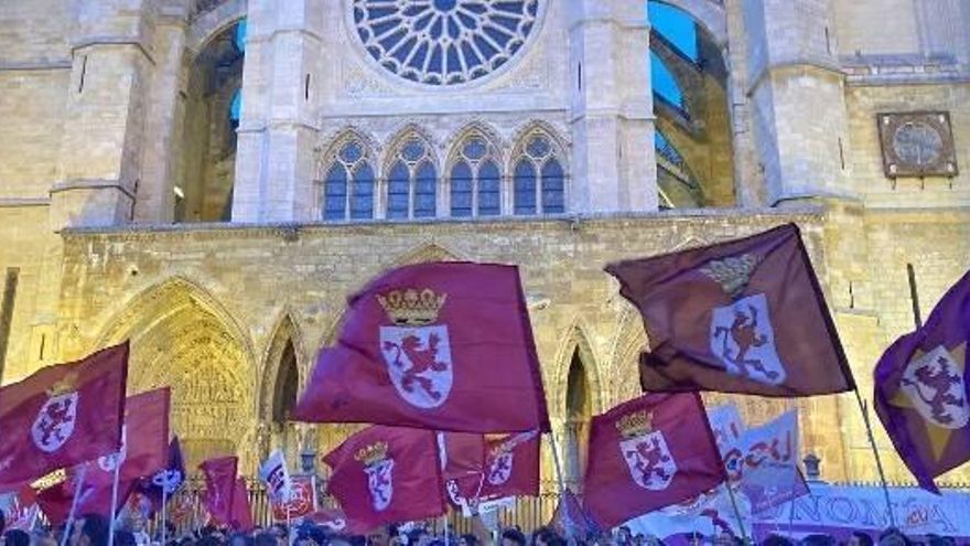 El leonesismo bulle con nuevas plataformas y partidos políticos de cara al ciclo electoral