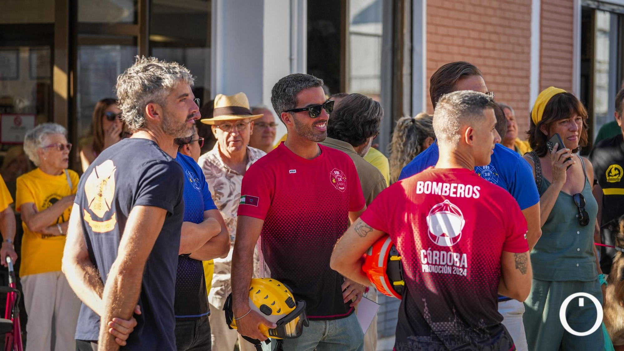 Marcha amarilla de bomberos forestales