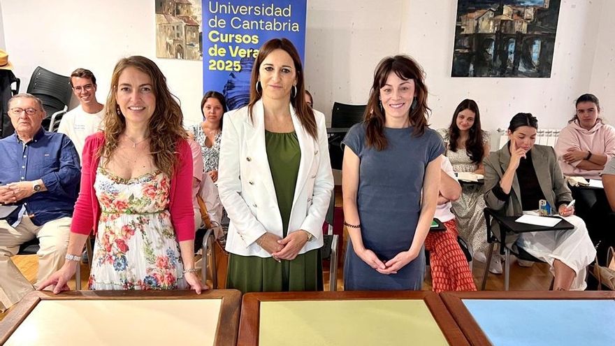 Ana Casado, Charo Urquiza y Ángela Saiz.