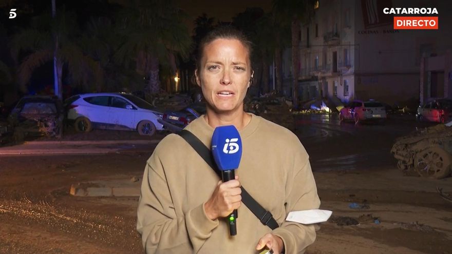 María Casado fue "franca" en 'Informativos Telecinco' desde Valencia: "Es un puto infierno lo que están viviendo"