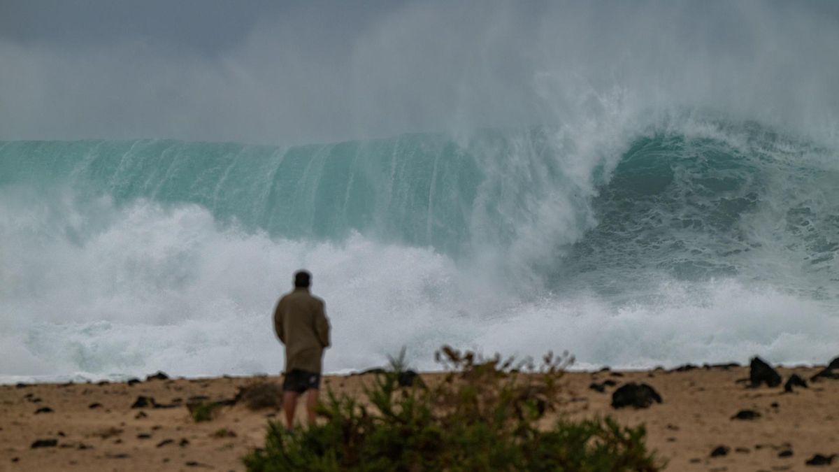 La borrasca Emilia golpea Canarias