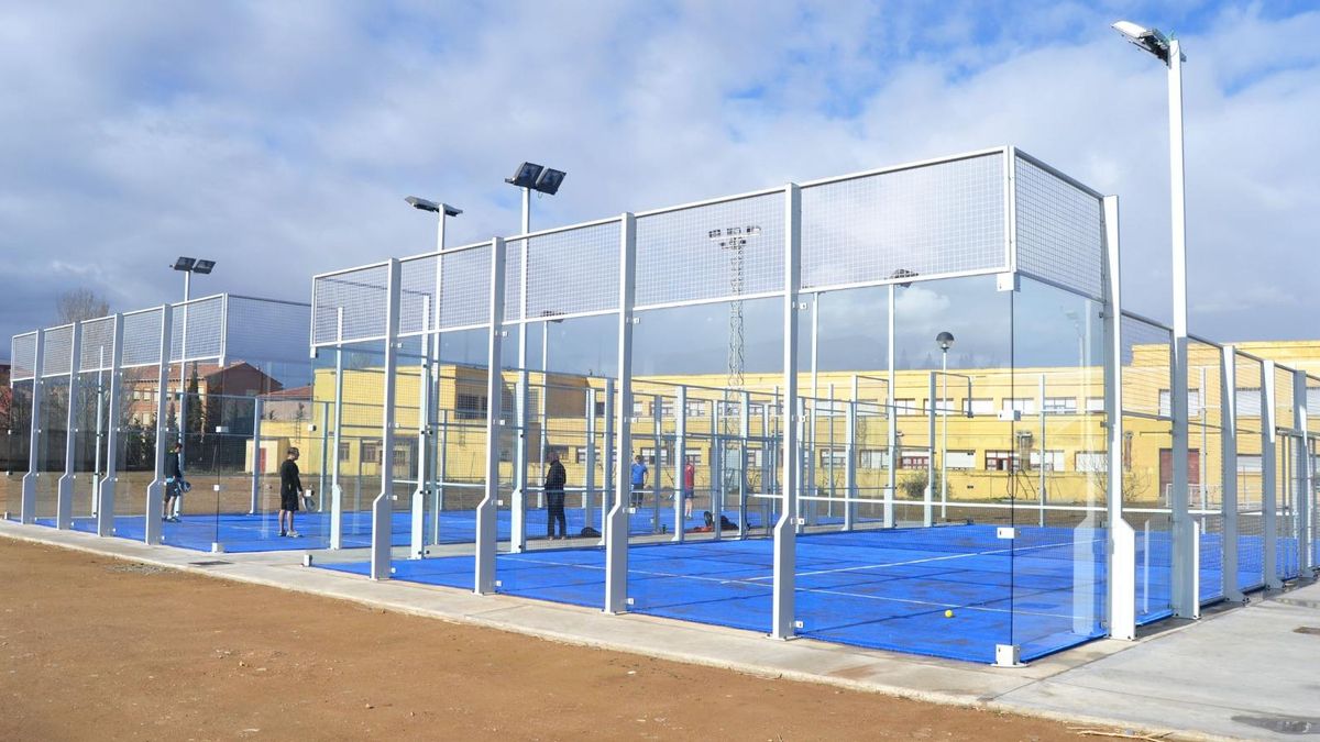 El Gobierno de Azcón activa semanas antes del 8F ayudas directas por más de 800.000 euros a tres consistorios del PP