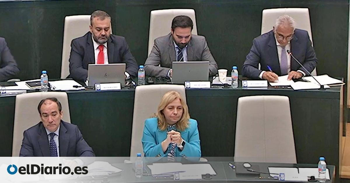 Almeida se va del pleno del Ayuntamiento de Madrid y provoca que su propio gobierno pierda una votación
