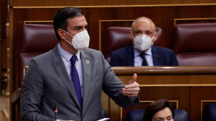 El presidente del Gobierno, Pedro Sánchez, durante su intervención en la sesión de control al Ejecutivo de este miércoles en el Congreso. EFE/Chema Moya