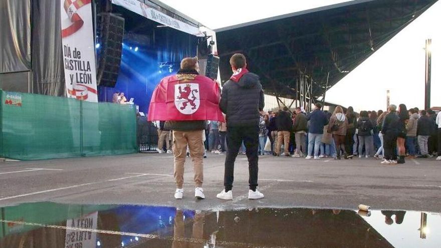 La Fiscalía abre diligencias en León por el presunto sobrecoste de los conciertos del 23 de abril de la Junta que denunció UPL