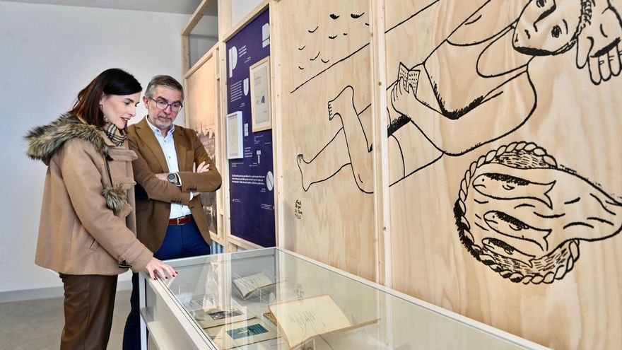 Inauguración de la exposición bibliográfica 'RED: El Mar del 27'.