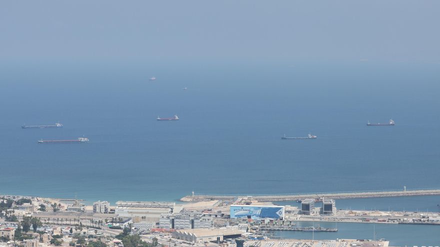 Hutíes imponen bloqueo marítimo sobre el puerto de Haifa, uno de los principales de Israel