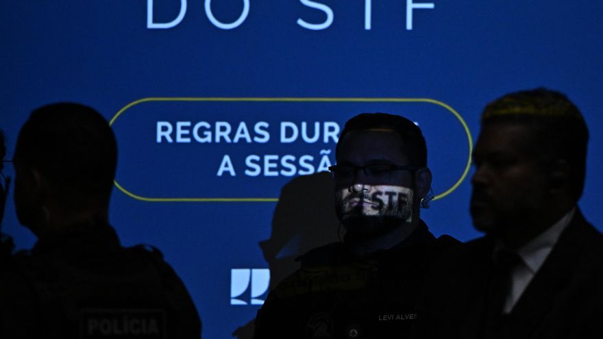 El abogado del exedecán de Bolsonaro afirma que dio pistas sólidas sobre la trama golpista