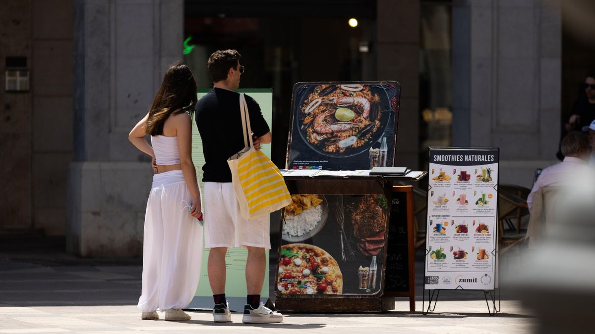 Dos turistes a Mallorca.