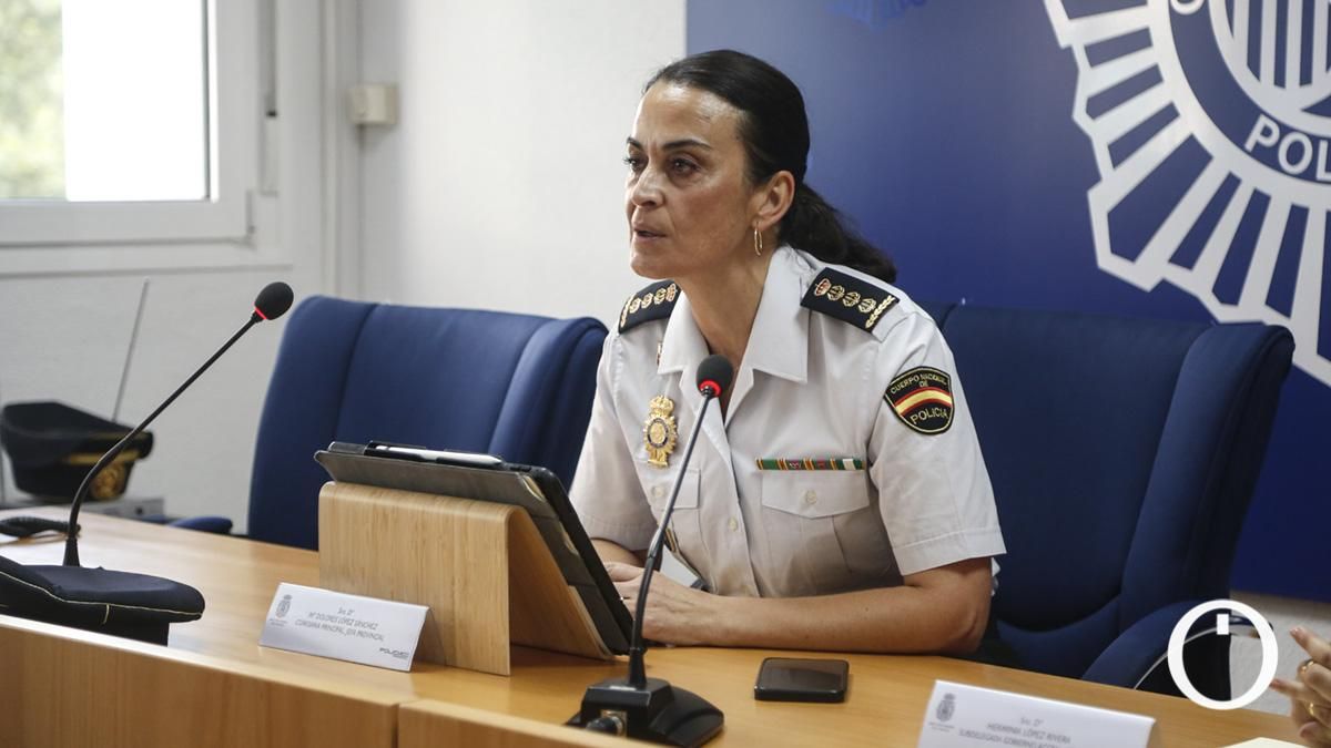 Presentación de diez policías en prácticas de la 38ª promoción de la Escala Básica