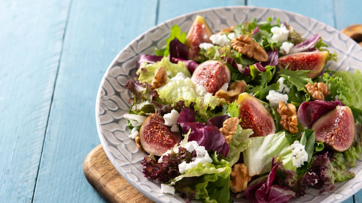 Ensalada saciante de higos y nueces