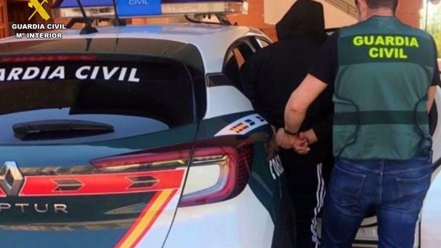 Desarticulado un grupo criminal dedicado a la extorsión y que estafó más de 50.000 euros a varias víctimas