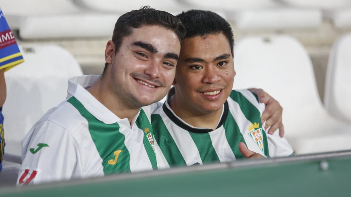 Grada Blanquiverde del Córdoba CF - Granada CF