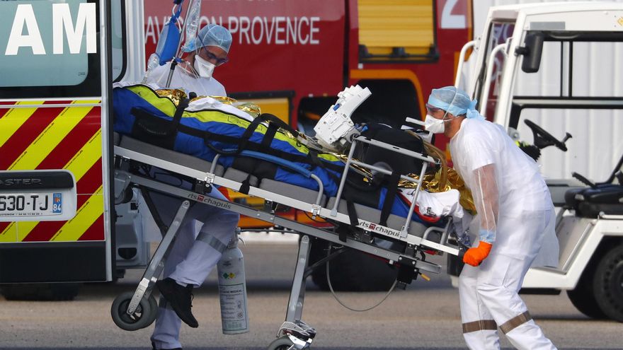 Francia supera los 74.000 muertos y siguen aumentando las hospitalizaciones