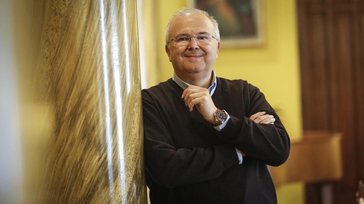 Moreno Calderón reivindica a los clásicos frente a la ignorancia del pasado pianístico: “Vivimos en la superficie”