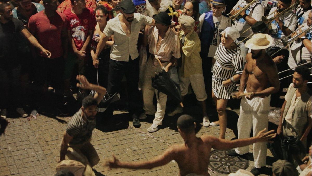 El carnaval de Recife sigue llenando las calles del centro