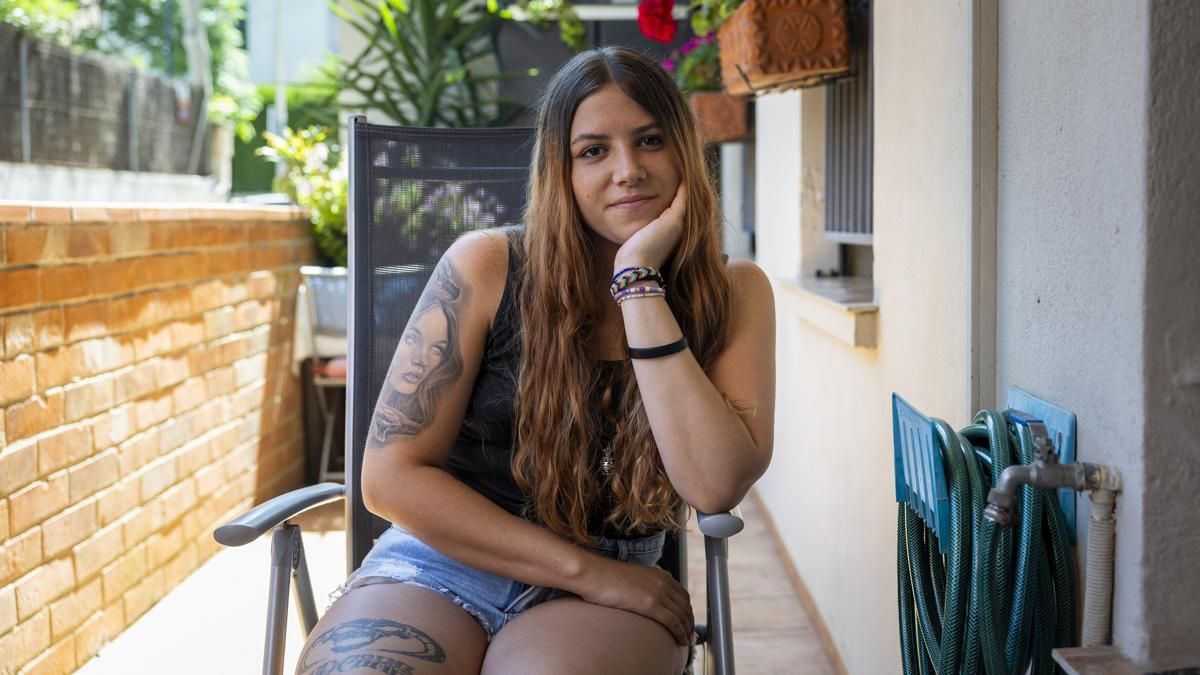 Sobrevivir a la enfermedad del 'cerebro en llamas': "Pegaba a mis padres, mordía y escupía a todos"