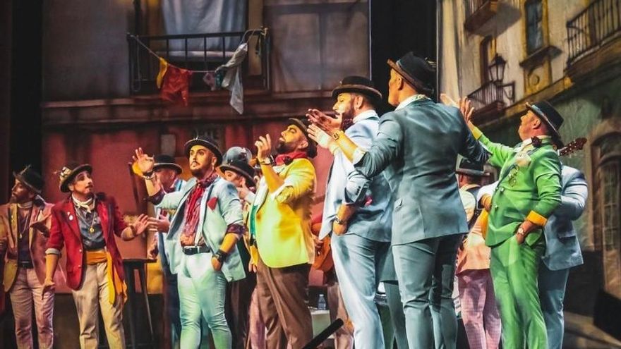 "Si no te da para insulina, siempre puedes rezar": el Carnaval de Cádiz, contra la privatización de la sanidad andaluza