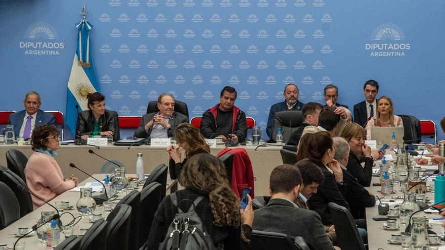 Funcionarios y sindicalistas piden la aprobación de cambios Ganancias: "Es estricta justicia social"