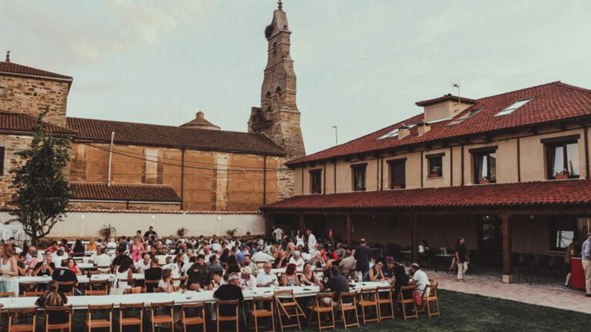 Una actividad de Renacimiento Rural en Santibáñez de la Isla.