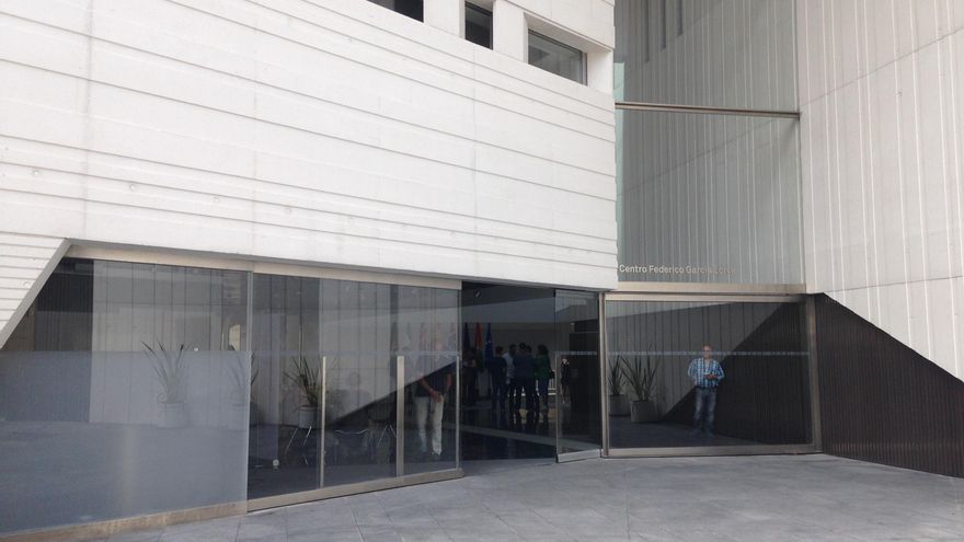 El Centro Lorca gasta más en luz y seguridad que en el proyecto cultural del museo dedicado al poeta granadino