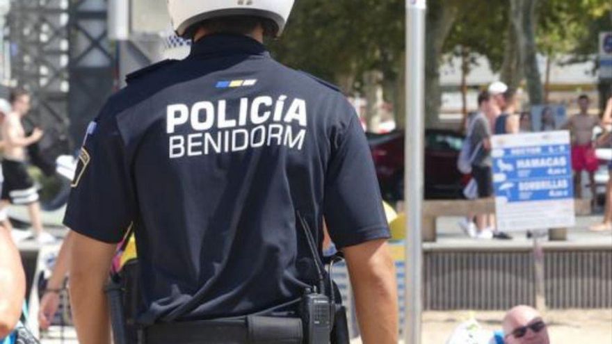 Antifraude declara nulas unas pruebas a Policía Local de Benidorm en las que un opositor tenía las respuestas