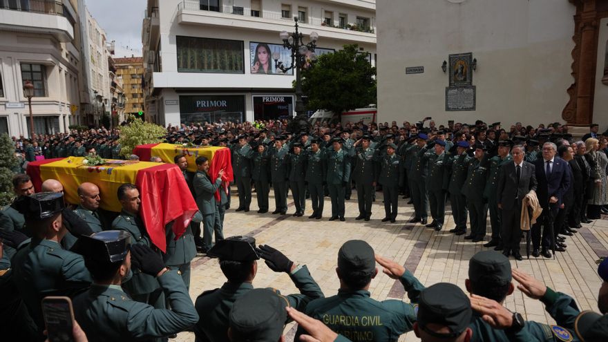 Huelva acompaña a la Guardia Civil en la despedida a los agentes fallecidos en persecución de una narcolancha