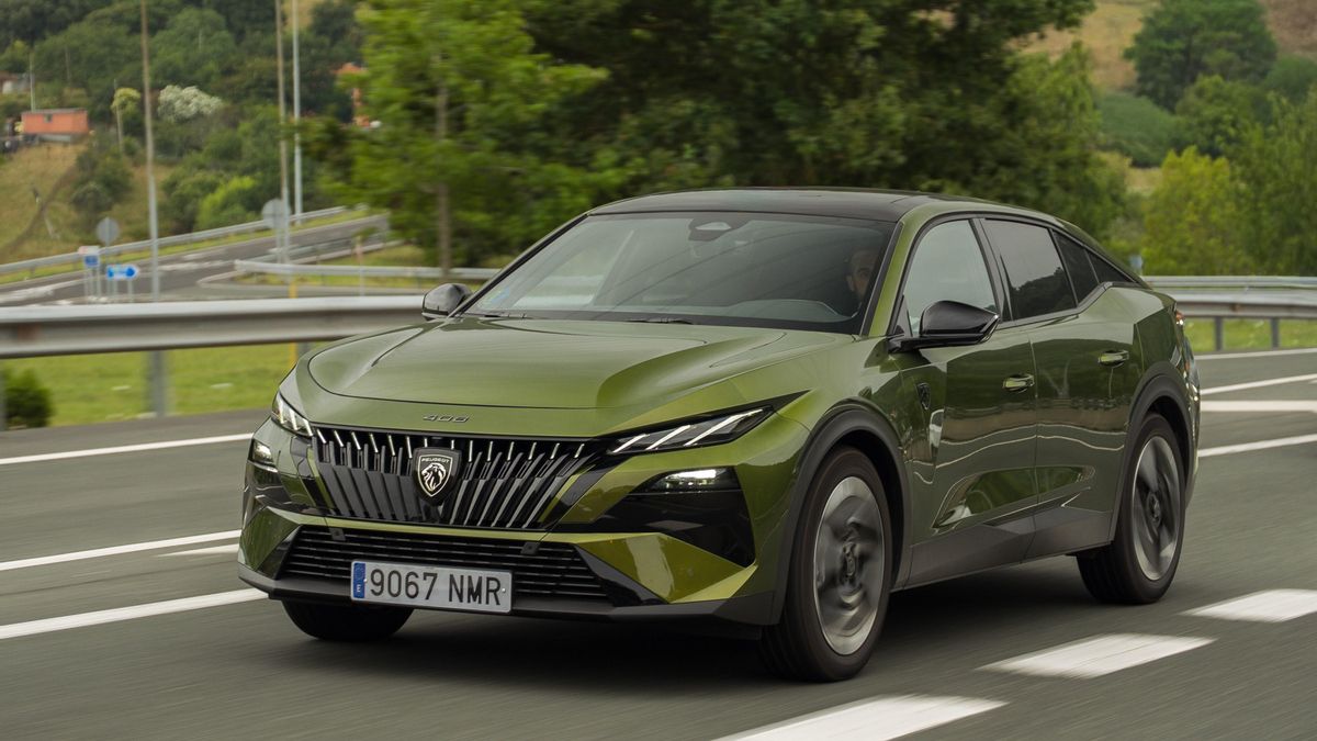 Nuevo Peugeot 408: terapia de estimulación