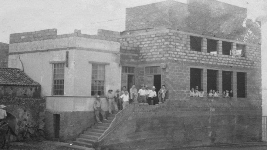 La sociedad cultural levantada por mujeres palmeras durante la Segunda República que sobrevive al volcán