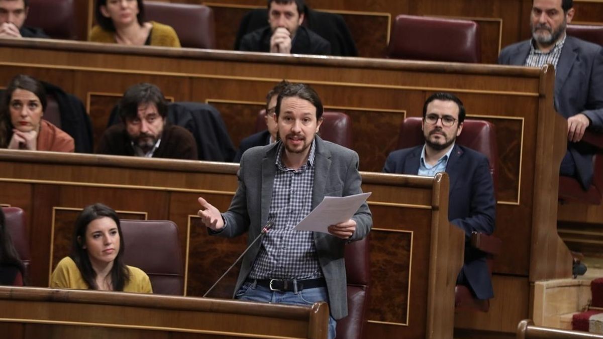 Podemos propone bajar a 16 años la edad mínima para votar y hacer obligatorias las 'listas cremallera'