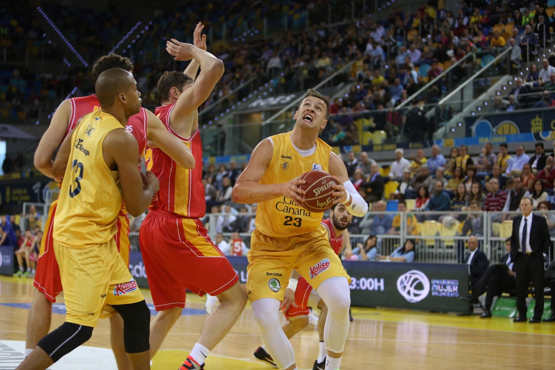 Imágenes del encuentro entre el Herbalife Gran Canaria y el UCAM Murcia en el Gran Canaria Arena. (Alejandro Ramos).