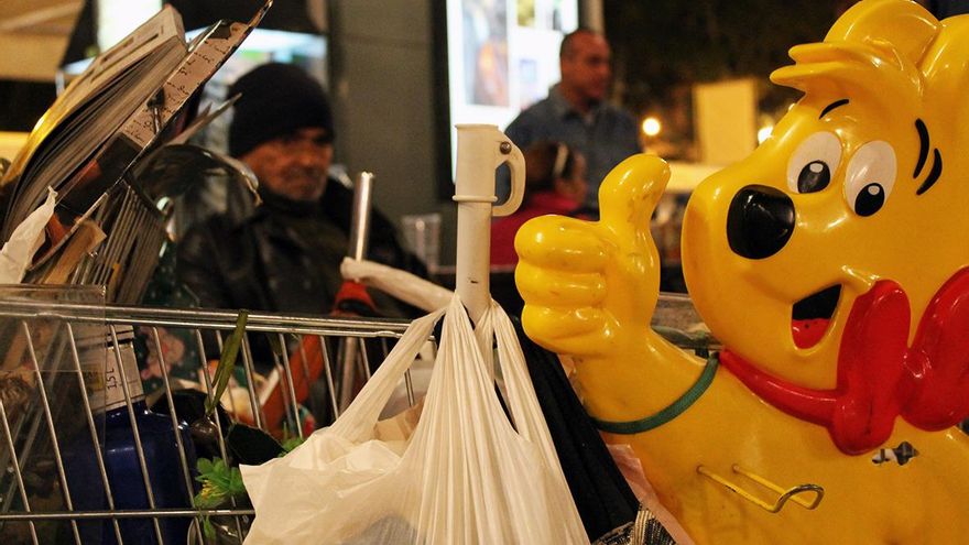 Fotogalería | Cuando dormir con personas sin hogar es síntoma de normalidad