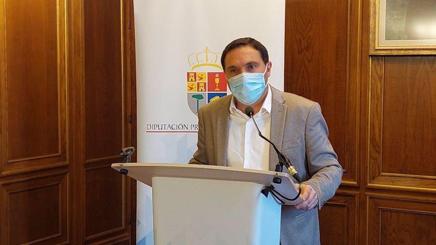 El presidente de la Diputación de Cuenca: "El tren regional lleva 70 años y ni ha funcionado, ni va a funcionar"