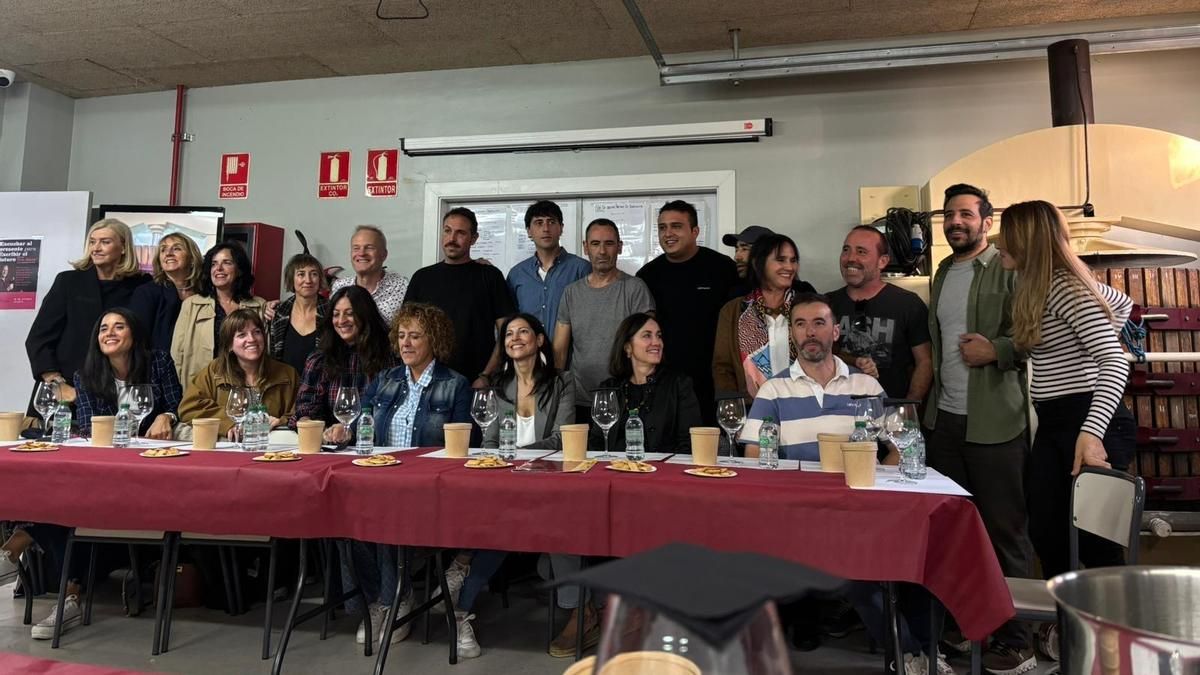 Encuentro vingnerons con Tim Atkin en el IES La Laboral