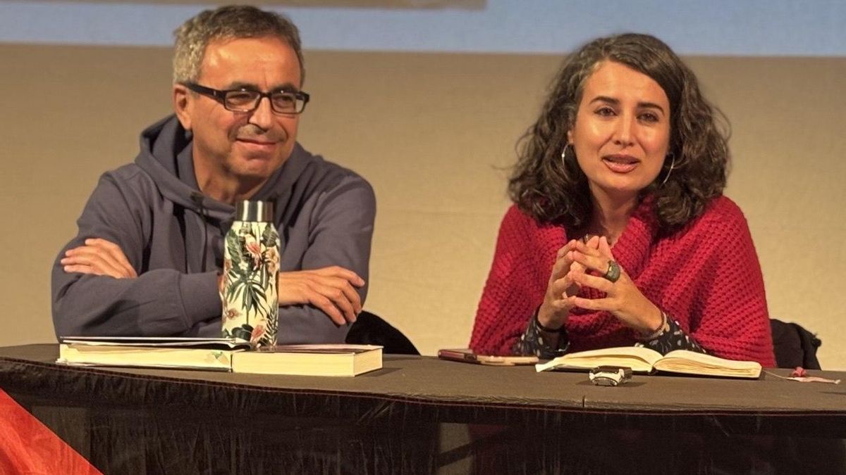 Irene de Miguel denuncia que el franquismo "sigue impregnando" las instituciones del Estado